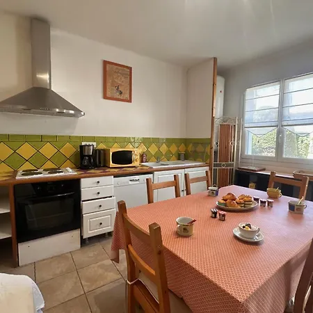 Сasa de vacaciones La Maison De Constance - Charmante Maison Provencale 3 *
