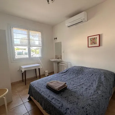 La Maison De Constance - Charmante Maison Provencale 3 *
