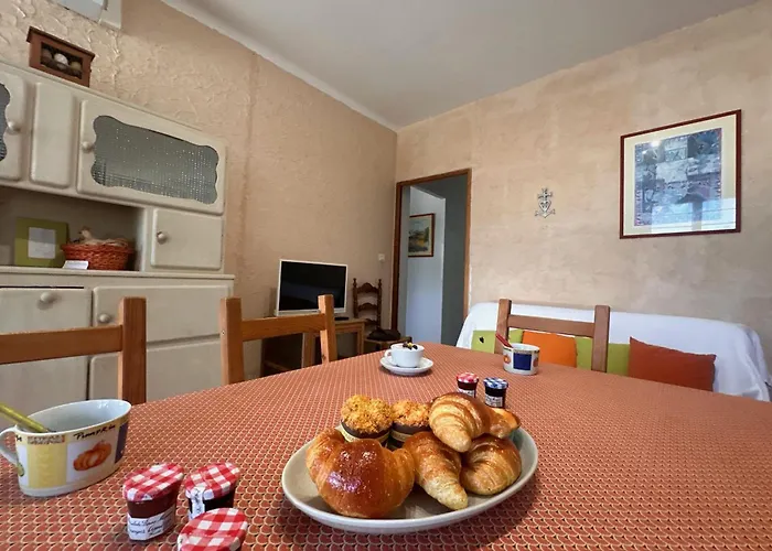 La Maison De Constance - Charmante Maison Provençale 3