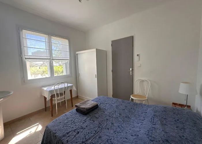 La Maison De Constance - Charmante Maison Provençale 3 Hébergement de vacances Aigues-Mortes